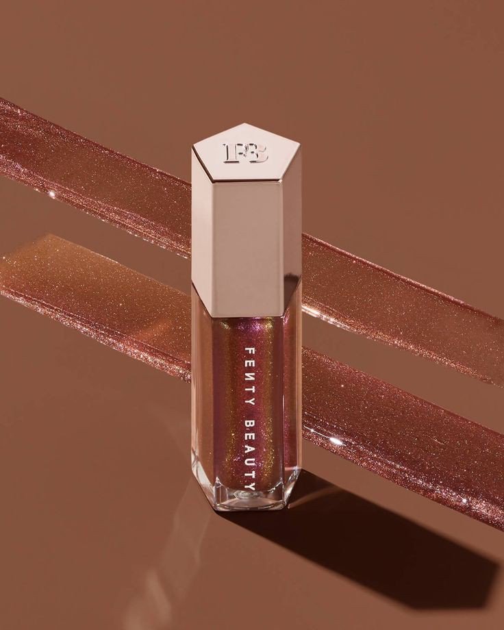 Fenty Beauty Gloss Bomb luminizer