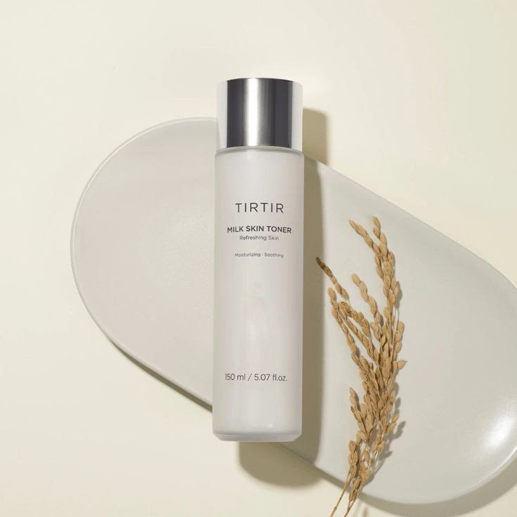 TIRTIR Milk Skin Toner Refreshing Skin
