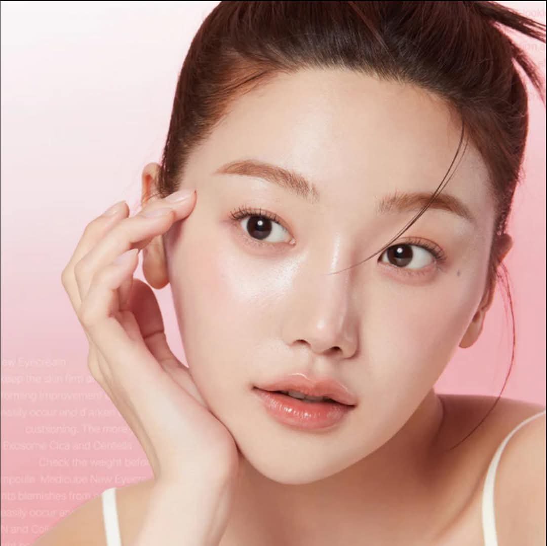 Medicube PDRN Pink Peptide Eye Cream 30ml