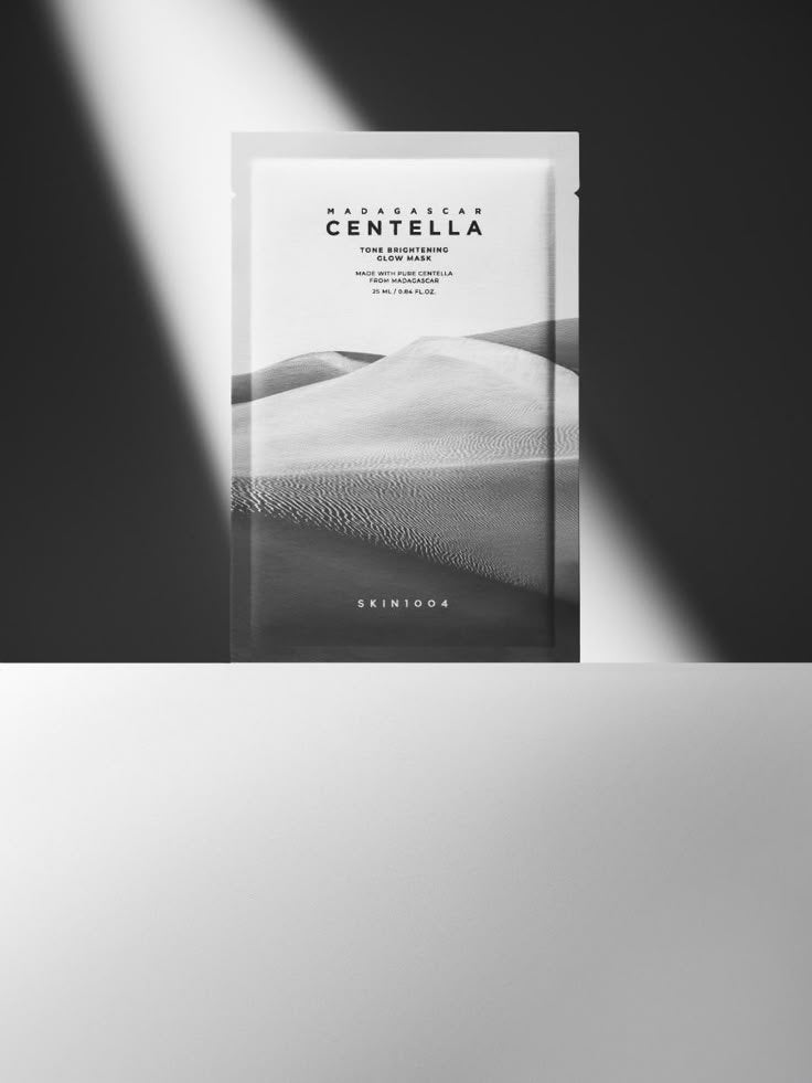 Skin 1004 Centella Tone Brightning Glow Mask 25ml Sheet