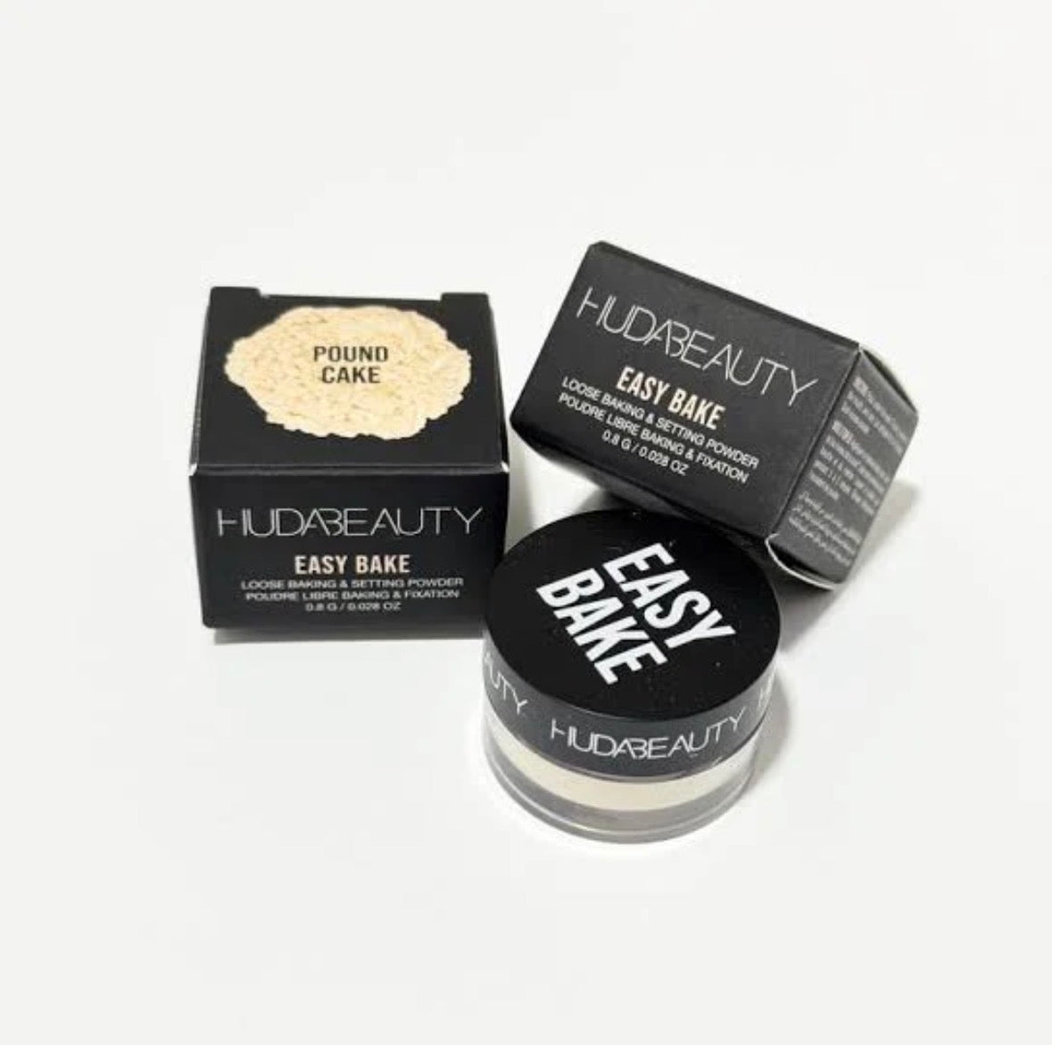 HUDA BEAUTY Easy Bake Loose Baking & Setting Powder Travel Size 0.8 gm