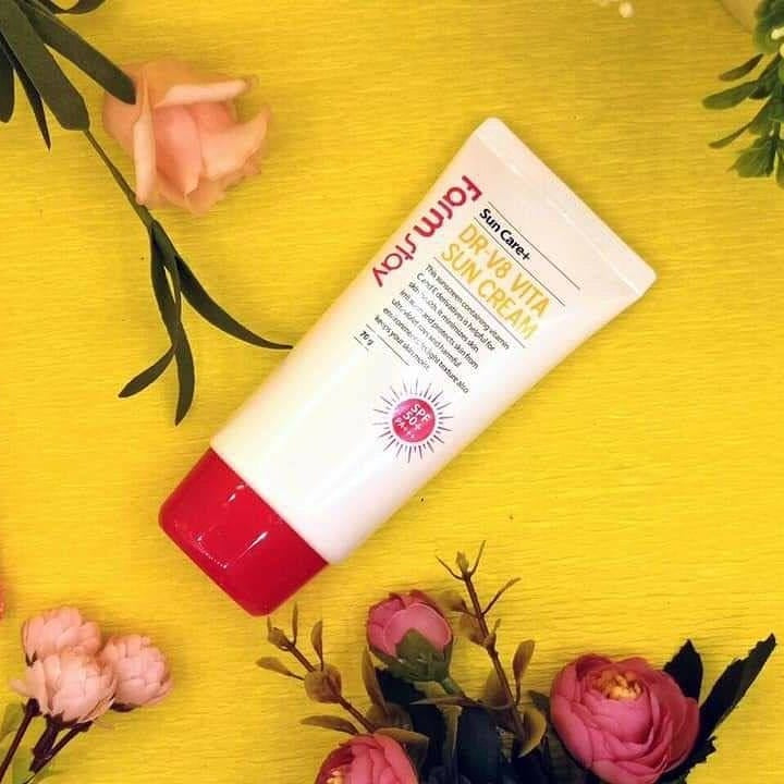 Farmstay DR-V8 Vita Sun Cream (SPF50+/PA+++)