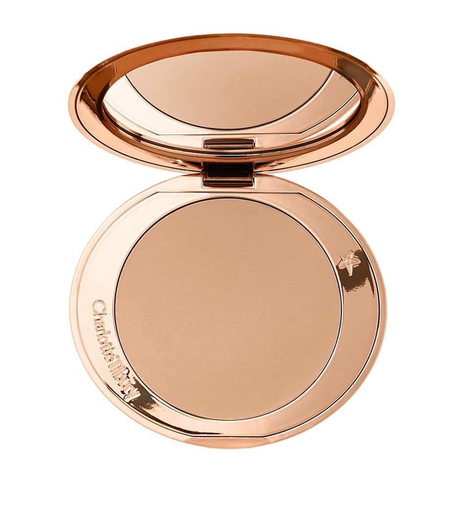 Charlotte Tilbury airbrush bronzer powder