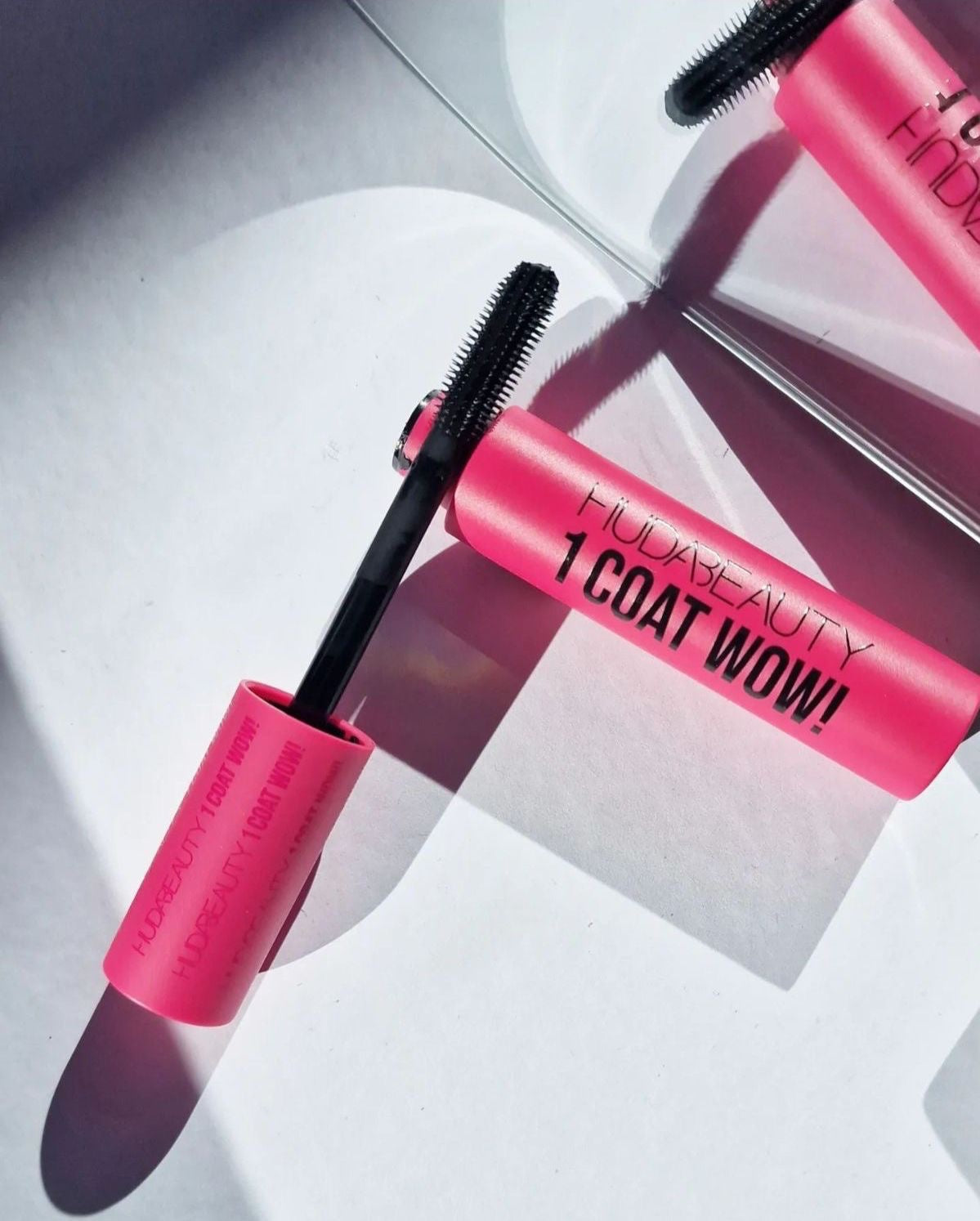 HUDA BEAUTY ONE COAT WOW MASCARA