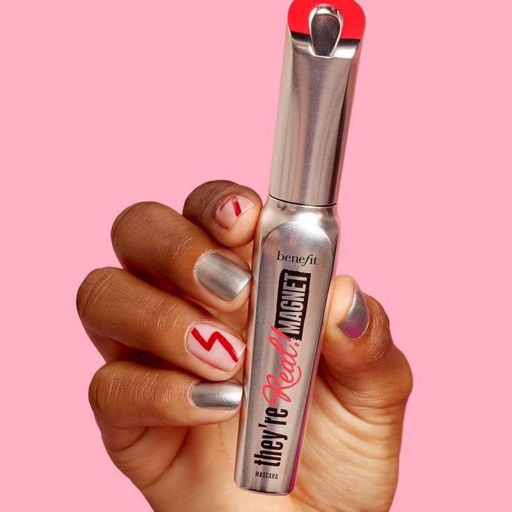 Benefit They're Real! Magnet Extreme Lengthening Mascara