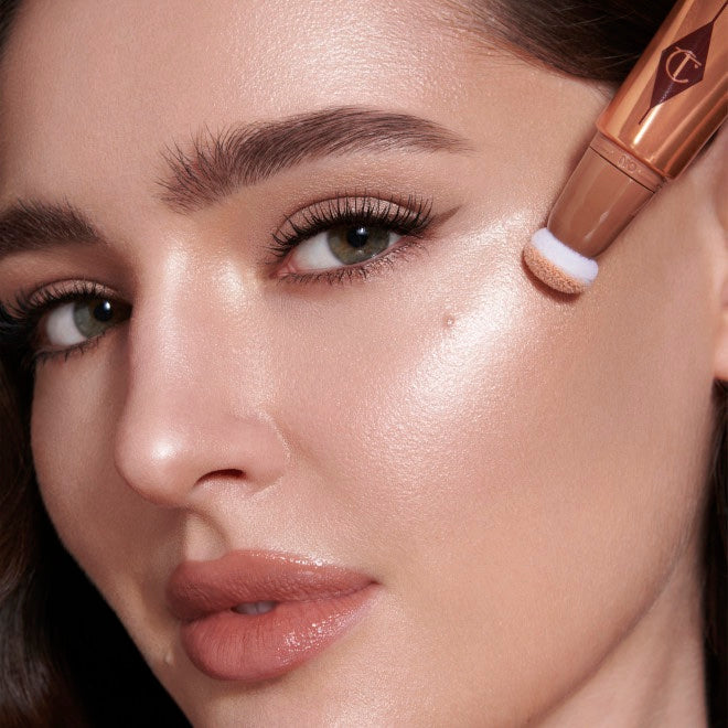Charlotte Tilbury Highlighter Wand