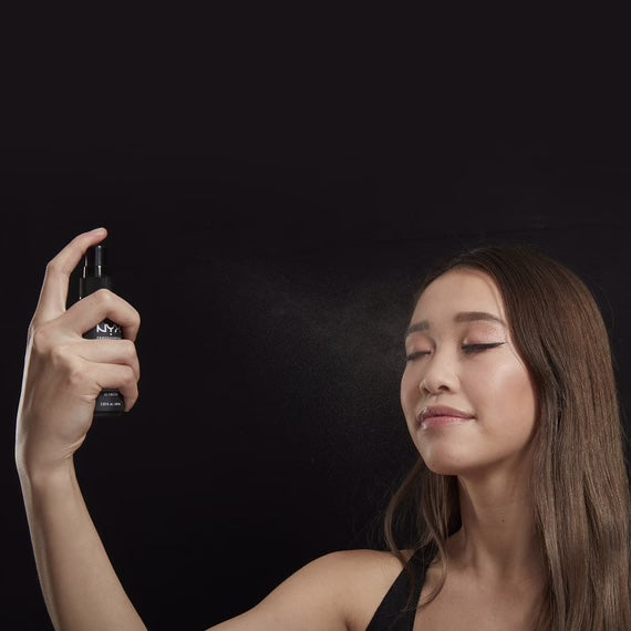 NYX MATTE FINISH SETTING SPRAY