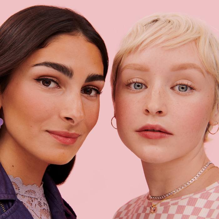 BENEFIT HOOLA SOFT POWDER