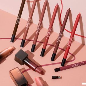 Huda Beauty Lip Contour 2.0 Automatic Matte Lip Pencil