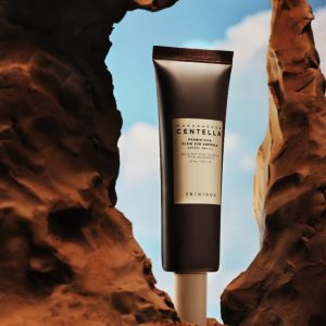 Skin 1004 Centella Probio-Cica Glow Sun Ampoule SPF 50+ PA+++ 50 ml