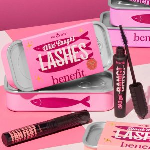 Benefit wild caught lashes