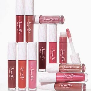 Janelle lipgloss brush