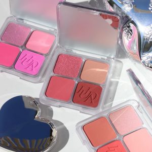 Huda beauty filter blush palette