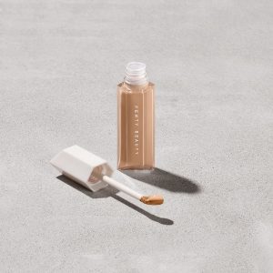 FENTY BEAUTY WE'RE EVEN HYDRATING LONGWEAR CONCEALER